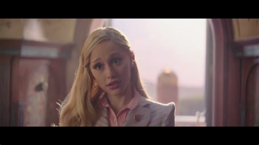Hollywood Minute: 'Wicked' trailer