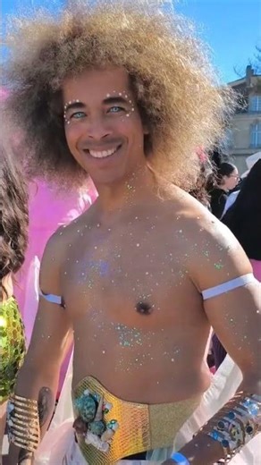 Bordeaux Carnival 2026! 🥁🔥2026波尔多狂欢节✨ボルドー謝肉祭2026🎭​#Shorts #Bordeaux #Carnival #波尔多 #狂欢节 #ボルドー #Loop