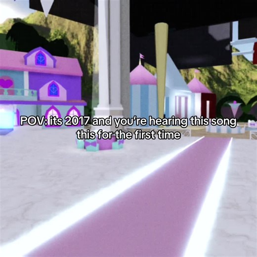 One of my favorite royal high songs🎶 #royalehigh #2017 #nostalgia #oldroblox #classic