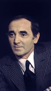 71K views · 149 reactions | Hier encore interprété par Aznavour ✨ . Un des textes les plus forts de Charles Aznavour. Écriture nue, regard lucide sur le temps, la jeunesse, l’illusion. Pas de pathos, juste une voix qui constate ce qui s’éloigne : les rêves, l’arrogance, les instants perdus. Un morceau fondateur pour comprendre l’art de la chanson à texte. #charlesaznavour #hierencore #musiquefrançaise #chansonfrançaise #variété | Diversification | Facebook