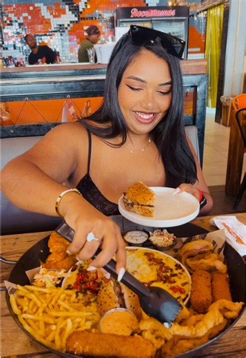 The Big Dipper Pan at Rocomamas Gateway Experience