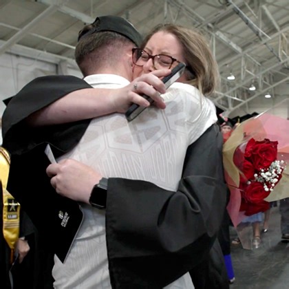 28K views · 185 reactions | An unforgettable moment. Watch United States Air Force veteran Sebrina’s emotional surprise as her son Blane, a U.S. Army soldier, appears just as she lines up for her #PurdueGlobal graduation ceremony.  Moments like these remind us what truly matters. #PurdueGlobalProud | Purdue Global | Facebook