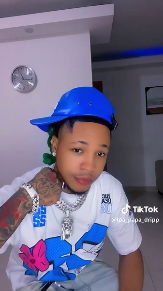 Modern Indoor Discussion with Stylish Individual