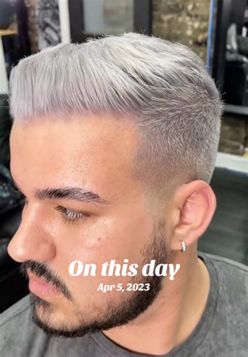 Silver Hair Inspiration and Styling Tips