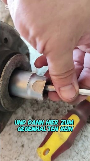 Dämpfer ans Domlager schrauben – ganz ohne Spezialwerkzeug!