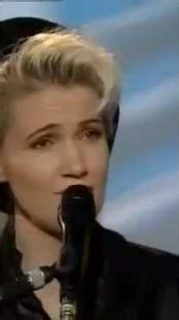 Roxette sing their powerful song It Must Have Been Love pt1