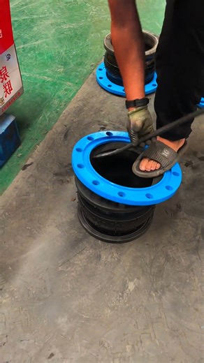 @mira.ndasunny | Title: The “Tai Chi Master” of Piping Systems! The secret weapon that conquers force with flexibility! 🥋 Caption: Pipe vibration, thermal... | Instagram