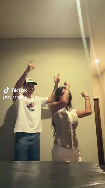 Layla Gibbs and Dali Wassink 2021: Exploring the Past and Present Relationship