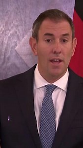 4K views · 148 reactions | King Charles Will Not Appear on New Australian $5 Note King Charles III will not feature on Australia's new five dollar note, said Jim Chalmers, Australia's treasurer. The new design will pay tribute to "the culture and history" of Indigenous Australians. | The Royal Family Channel | Facebook