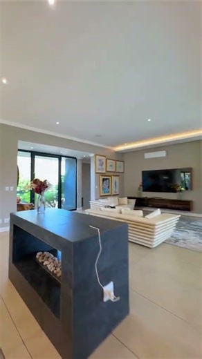 LUXURY REDEFINED: Inside Tour of a Stunning Modern Executive Smart House