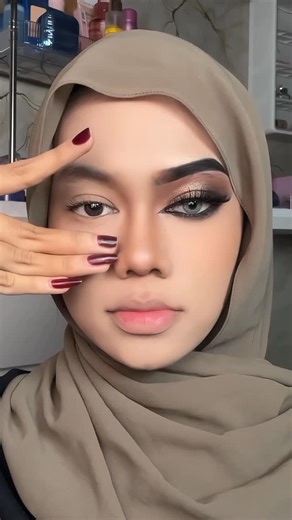 owl on Instagram: "#tutorial #eyeshadow #makeup"