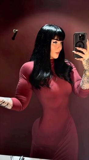 RACHEL AUST | The truth behind real, lasting transformation? Patience. I didn’t grow up active. I didn’t even step foot in a gym or start learning how... | Instagram