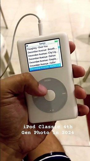 iPod Classic 4th Gen Photo in 2024 | Retro Tech