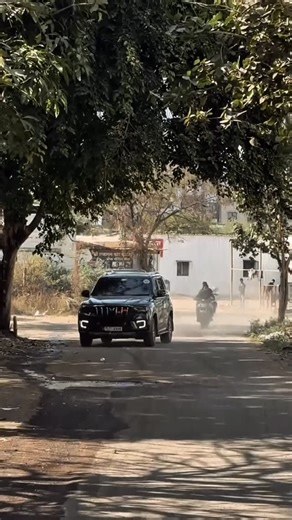 GAURAV ३३१९❤️♨️ on Instagram: "Entry 😎🐎💯🌪️ . . ."