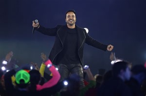 Cantautor puertorriqueño Luis Fonsi estrena su nuevo sencillo y videoclip musical "Nuestra balada" - El Diario NY