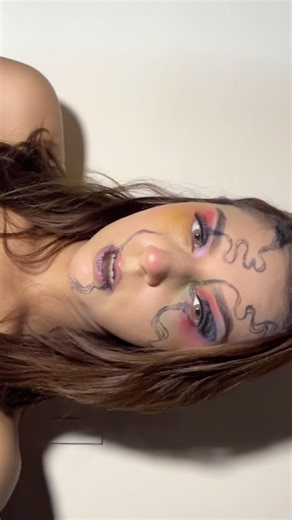 Dope makeup 😈❤️ #yoyohoneysingh #makeup