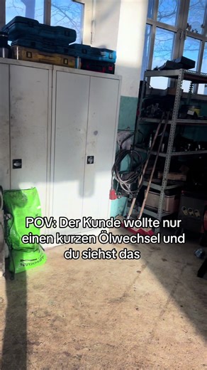 Da sind die Kosten etwas gestiegen für den Kunden, Tür wird er nicht kriegen #kfzmechatroniker #azubi #foryoupage❤️❤️ #fyp #deutschland