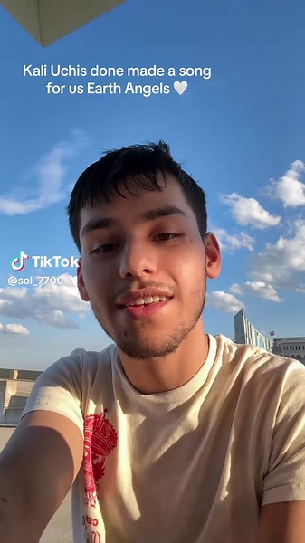 @Kali Uchis did it again 🤍😇 Love yourself first ❤️ the rest will come✨ #fypkalikali #loveyourselfmore #handsomebobansome #earthangels #kaliuchisedit #inspireyourself #followerstory