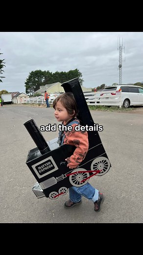 DIY Halloween Costume #diy #costume #halloween #tankengine