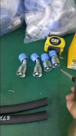 Caterpillar hydraulic hoses