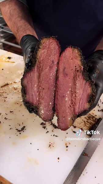 Discover Authentic Texas Barbecue at Blondie's in Walpole