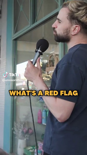 Identifying Red Flags in Men: What to Watch Out For