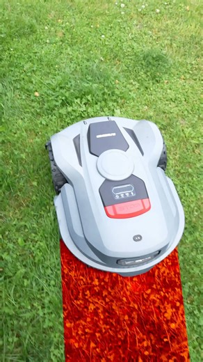 My New Robot Companion... Part 1 Check out the Sunseeker Orion X7 Wireless Robot Lawn Mower Here: https://bit.ly/3Uaq8dU #sunseeker #robot #lawnmower #orion Thanks to Sunseeker for partnering on this video. | Unbox Therapy