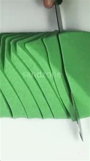 Netflix Is in Trouble HBO Max Rising? 😱