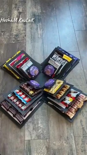 ✨ Unwrap it layer by layer—One gift box, five layers of delight!!🥳This is our Surprise Explosion Gift Box Kit🎁 ✅ EASY TO PERSONALISE: Hide a ring, jewellery, car keys... at the bottom of the box! 💍⌚ ✅ SPECTACULAR EFFECT: Each layer represents profound affection.🎊 ✅ DURABLE MATERIAL: Made of high-quality cardboard, foldable and reusable. ✅ FOR ALL OCCASIONS: Birthday, Christmas, Valentine's Day, Promotion... It's the perfect gift! 🎂🎄🎓 ❤️Perfect for saying ‘I love you’, “Congratulations” or