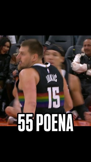 Najbolji košarkaš na planeti 🃏 55 poena 18/23 iz igre (78.3%) 5/6 za tri (83.3%) 14/16 slobodna bacanja (87.5%) 12 skokova 6 asistencija 1 ukradena lopta 1 blokada Više poena nego svi starteri Klipersa zajedno. Za 34 minuta u igri. 🎥 @nba | NBA Serbia