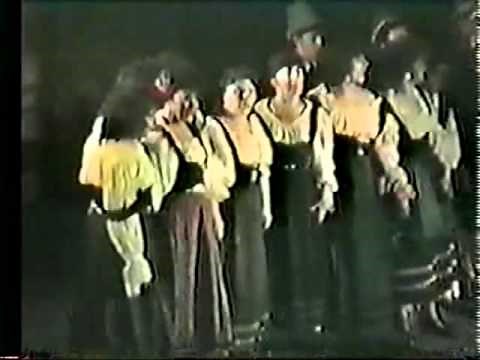 Gianfranco Cecchele in I Pagliacci - Full Opera