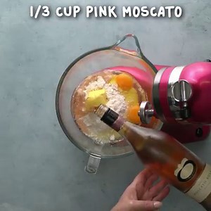 These boozy cupcakes are perfect for your next girls night in! | New Idea Food