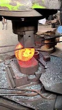 Inside the factory 🕒Timing is Everything: Blacksmithing Insights! #process #forging #factory