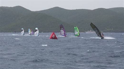 Day 3 was all about fin slalom action, showcasing the skills and speed of the competitors. The first fin slalom races were completed for Youth Women and Junior Boys, followed by two back-to-back full fleet races for Masters, Youth Women, and Junior Girls. The consistency and strength of the wind enabled competitive racing, much to the delight of participants and spectators alike. | IFCA