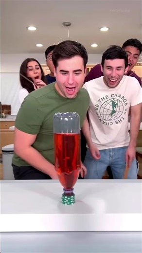 Water Bottle Flip Challenge💧💦