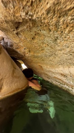 Mohammed the Wadi Expert 🇴🇲🏝️ on Instagram: "Can you ?? Follow me: @guide.wadi - - #omanbyyou #visitoman #adventure #traveller #wadi"