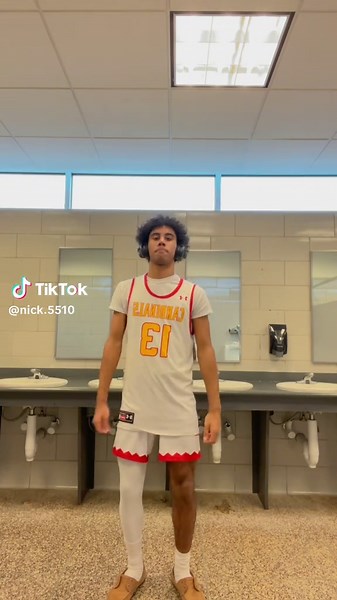 Game Day: Basketball Highlights and Plays