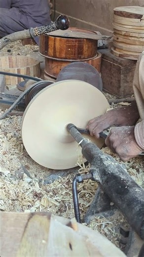 Turning Wooden Plate on Lathe Machine #shorts