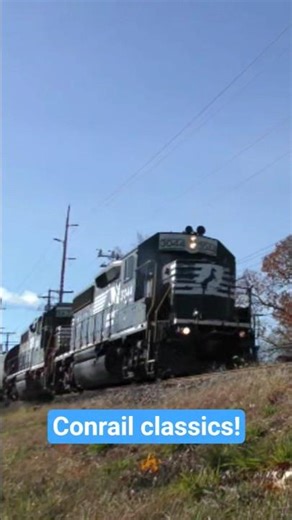 Classic CONRAIL locomotives! #train #railway #conrail #locomotive #norfolksouthern #trainvideo