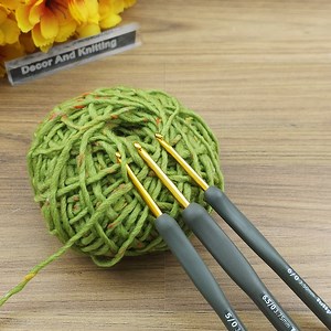 Unique stitch! I have never seen this style of knitting before. Crochet stitch | Decor And Knitting