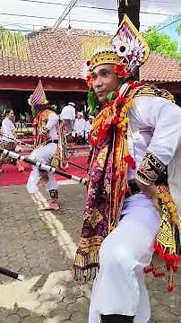 Sakral‼️Tari Baris Gede Seni Budaya Bali yang Mempesona