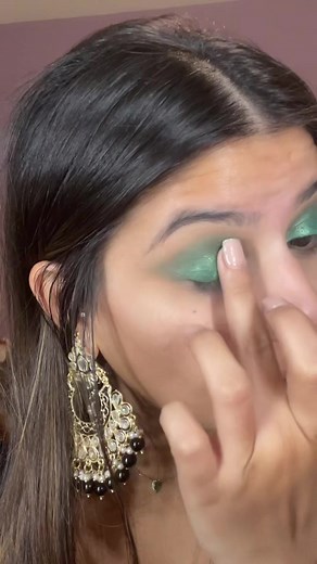 Trying Pakistani makeup part 1 @kashees.official #makeup #pakistanimakeup #fyp #tutorial