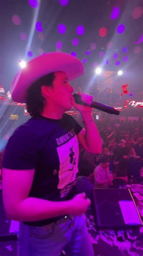 La cancion que nunca falla animooooo - - - - - - - - desvelado bobby pulido, cover en vivo 2026, música norteña, clásicos que no pasan de moda, regional mexicano, bobby pulido, sonido en vivo, banda tocando, músicos reales, tex-mex vibes, la canción de la radio, nostalgia norteña, música para dedicar, desvelado cover, talento local, grupo musical, canciones de siempre, el himno de los desvelados, bajo sexto y acordeón, nuestra versión