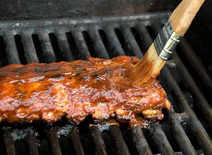 7 Of The Best American BBQ Mop Sauces (2026) - BBQCHIEFS
