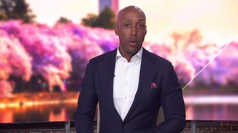 A 'Throne Fit for a King' at the National Mall