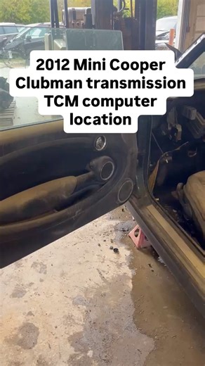 2012 Mini Cooper Clubman transmission computer TCM control module part number 24607631026 location