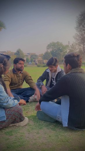 This is what fame looks like😂 #bunnyclub🐰 #basitbunny #laibanaz👑 #funny #funnyvideos #funnyvideoscomedy #funnygirls #1millionaudition #funnytiktok #faisalabad #funnymoments #comedia #funnymemes #toxicrelationships