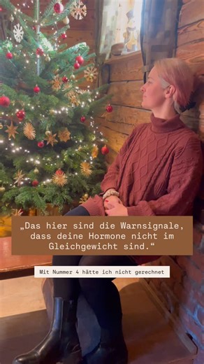 🌿 5 Zeichen, dass deine Hormone im Ungleichgewicht sind 1️⃣ Unregelmäßige oder ausbleibende Periode Der Zyklus reagiert extrem sensibel auf Stress, Ernährung, Schlaf & hormonelle Belastungen. 2️⃣ Starke Periodenschmerzen Nicht “normal” – oft ein Hinweis auf Entzündungen, Östrogendominanz oder Dysbalancen. 3️⃣ Extreme Stimmungsschwankungen Reizbarkeit, Tränen, Stimmungstiefs oder innere Unruhe rund um PMS = oft hormonelle Signale. 4️⃣ Schlafprobleme & Erschöpfung Progesteronmangel, Cortisolstres
