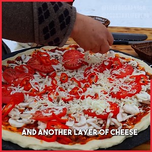 67M views · 623K reactions | making pizza from scratch over the winter campfire Thanks to Country Life Vlog: https://youtu.be/jpfYDzOm6us | The Food Ranger | Facebook