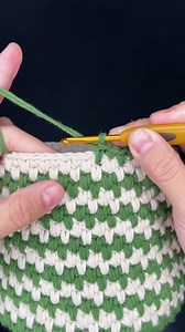 62K views · 604 reactions | Crochet Two Colors Stitch | Crochet Royal | Facebook